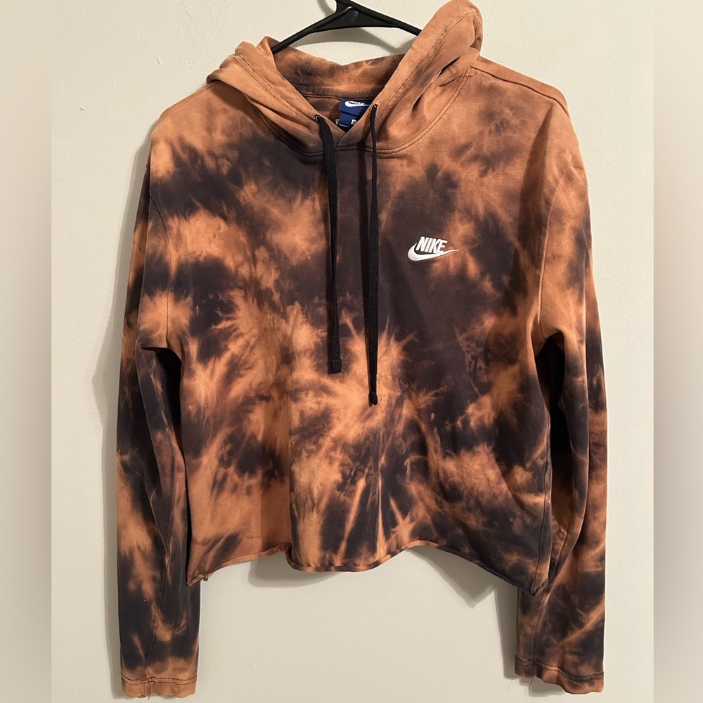 Cropped Hooded Tiedye Nike Long Sleeve